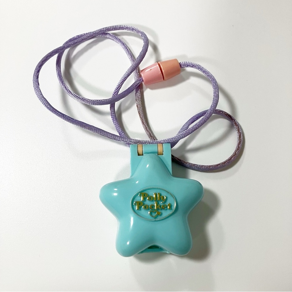 🌸 Polly Pocket | 1992 Skating Star Locket